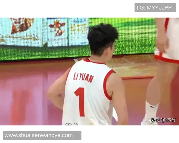 世界杯预选赛回顾:北京篮球队展现出卓越灵活性与战术应变能力